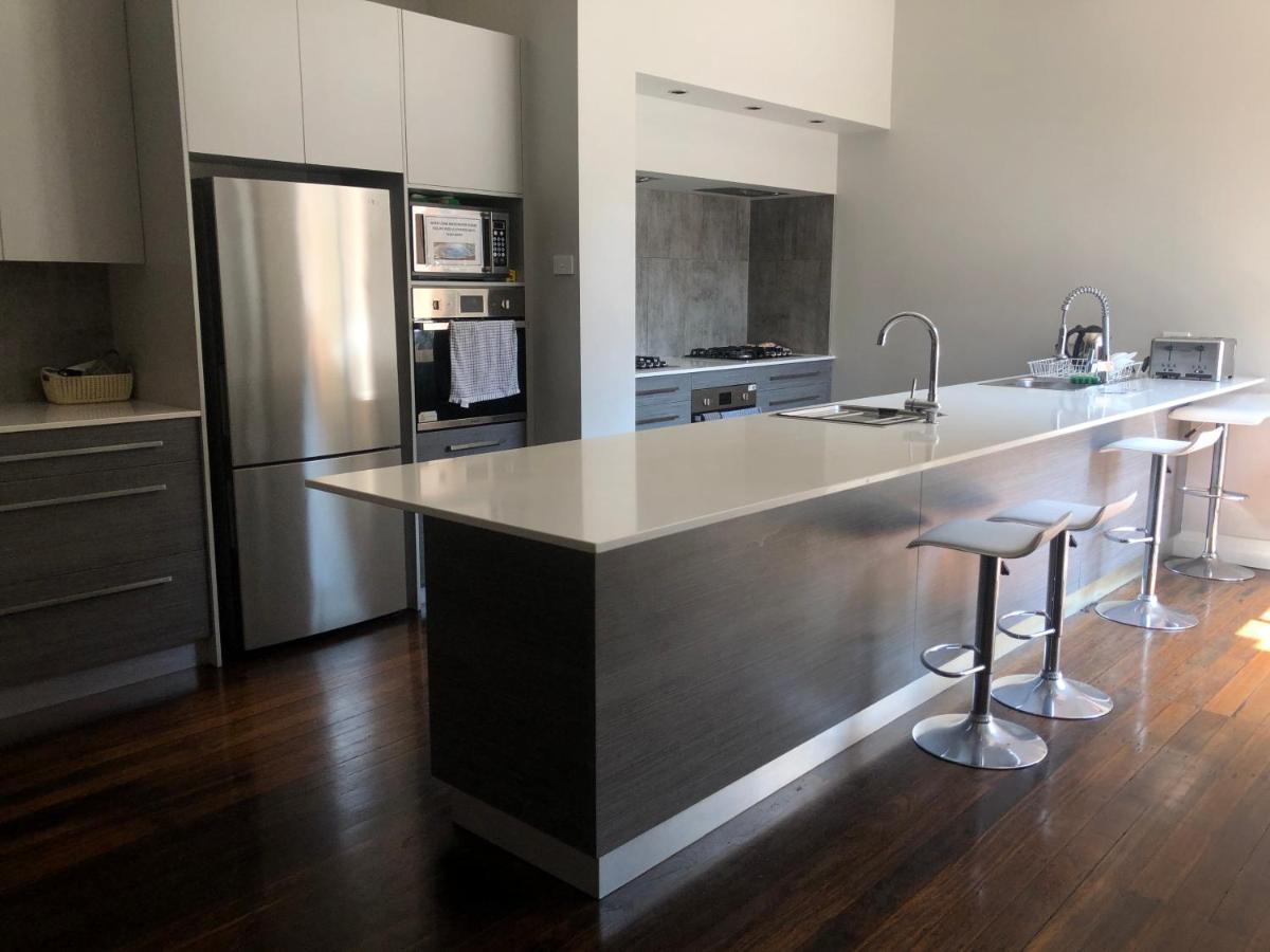 Studios On King Newcastle Bagian luar foto